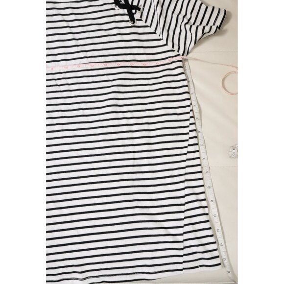 Black & White Striped Lace Up Tee 🕸️ - Picture 5 of 6